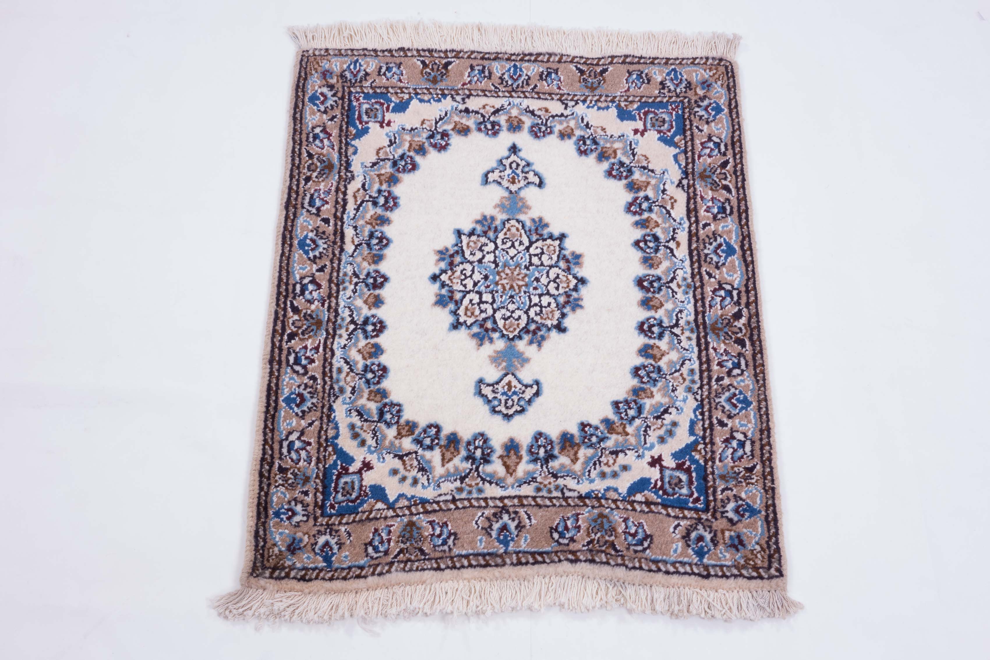 Perser Nain 60x80 Handgeknüpft Teppich Weiß Orientalisch Kurzflor Orient Rug