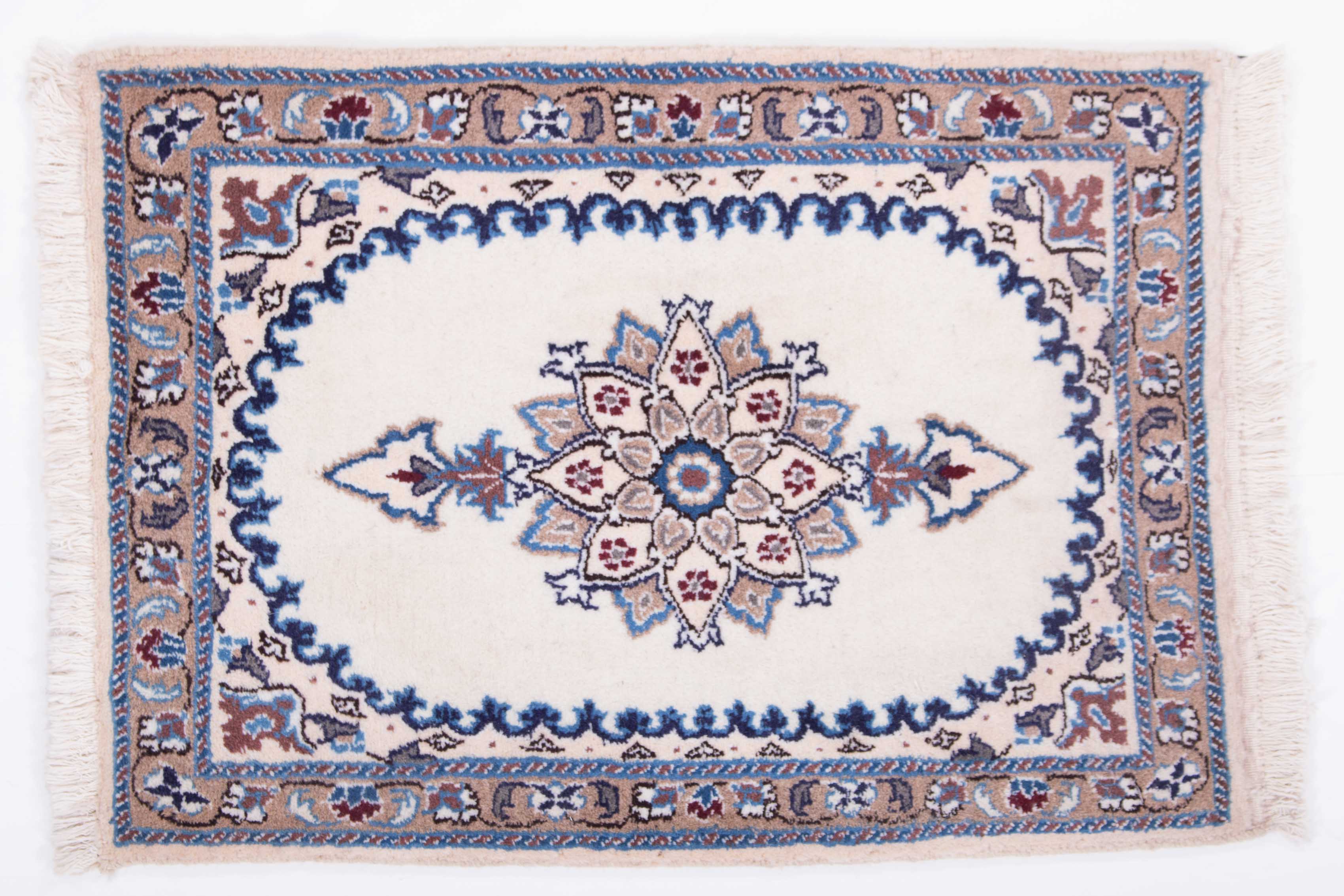 Perser Nain 60x80 Handgeknüpft Teppich Weiß Orientalisch Kurzflor Orient Rug