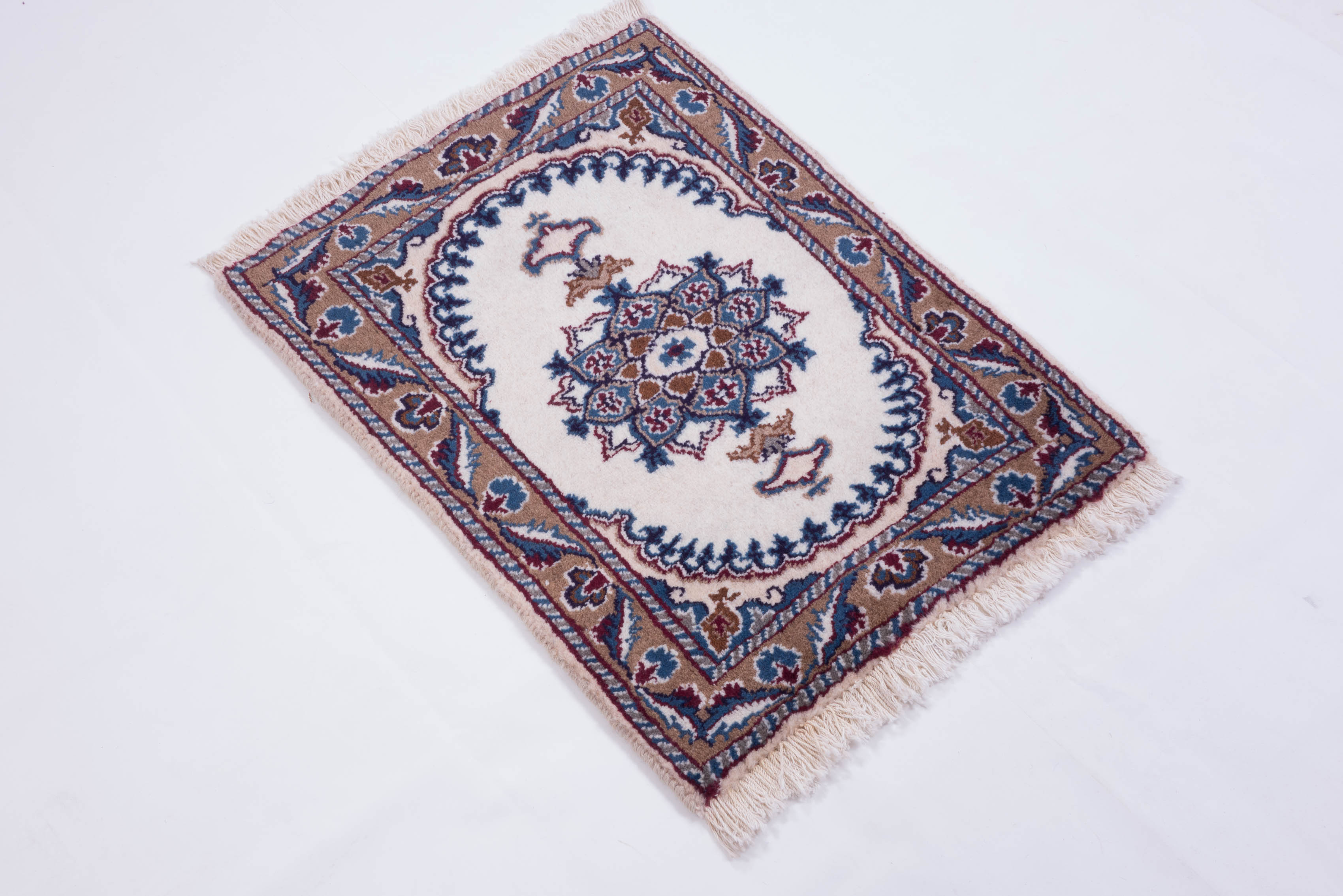 Perser Nain 60x80 Handgeknüpft Teppich Weiß Orientalisch Kurzflor Orient Rug