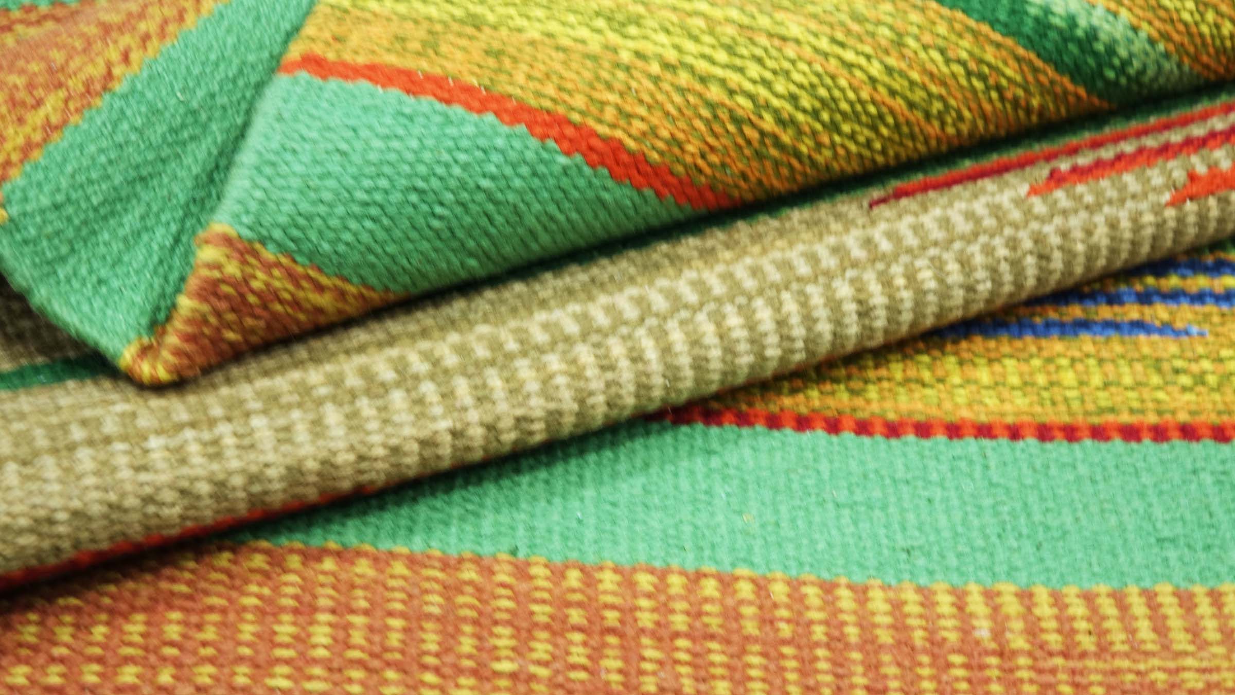 Knallbunter Kelim Teppich 60x120 Handgewebt Mehrfarbig Gestreift Handarbeit Gewebt