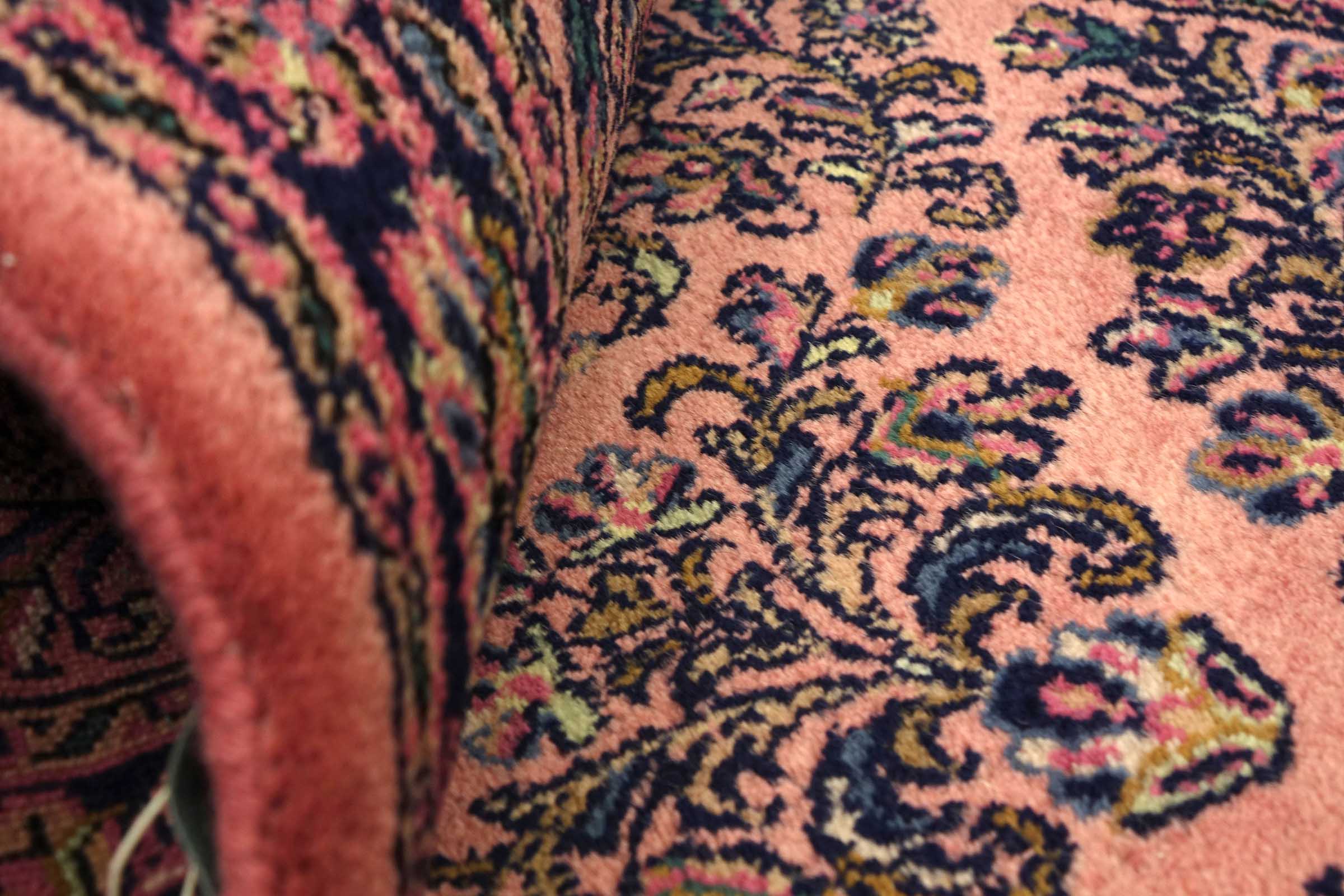 Sarough Teppich 70x140 Handgeknüpft Rosa Floral Wolle Kurzflor Rug