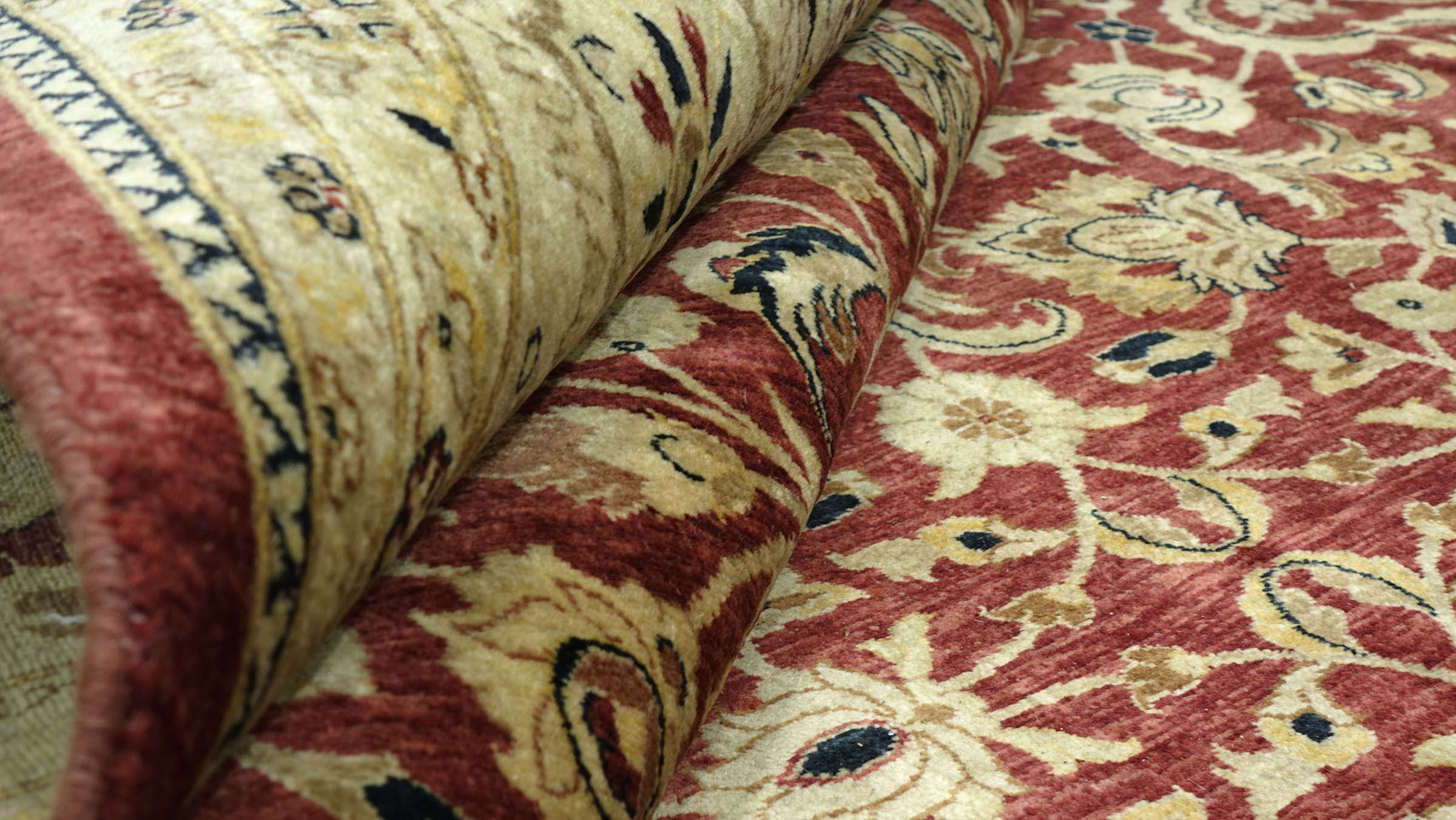 Pakistan Ziegler Ferahan Teppich 280x370 Handgeknüpft Rot Floral Orient Kurzflor
