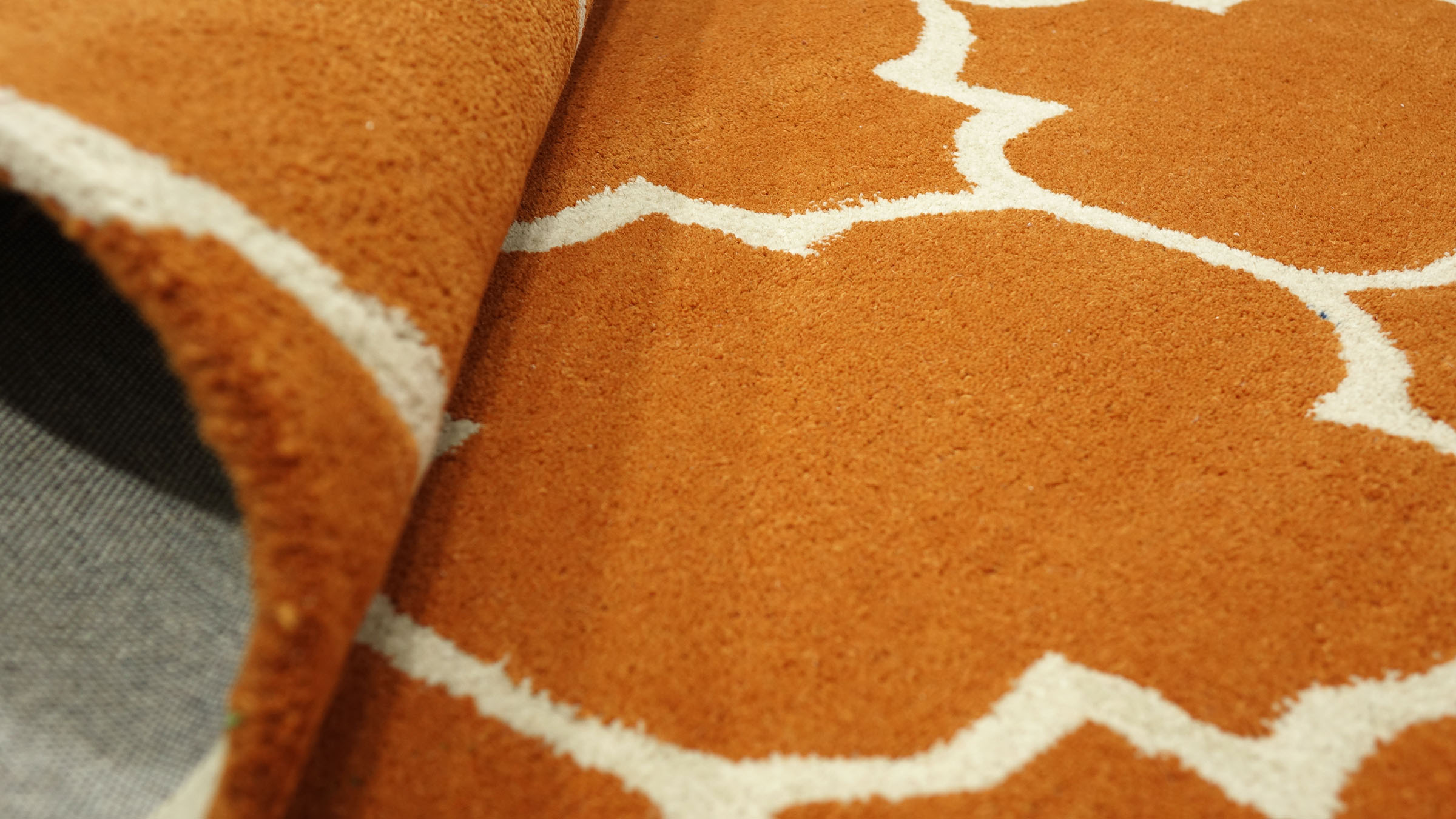 Handgefertigter Teppich 100x150 Orange Ornamente Handarbeit Handtuft Modern