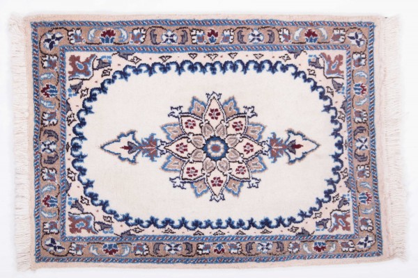 Perser Nain 80x60 Handgeknüpft Teppich 60x80 Weiß Orientalisch Kurzflor Orient Rug